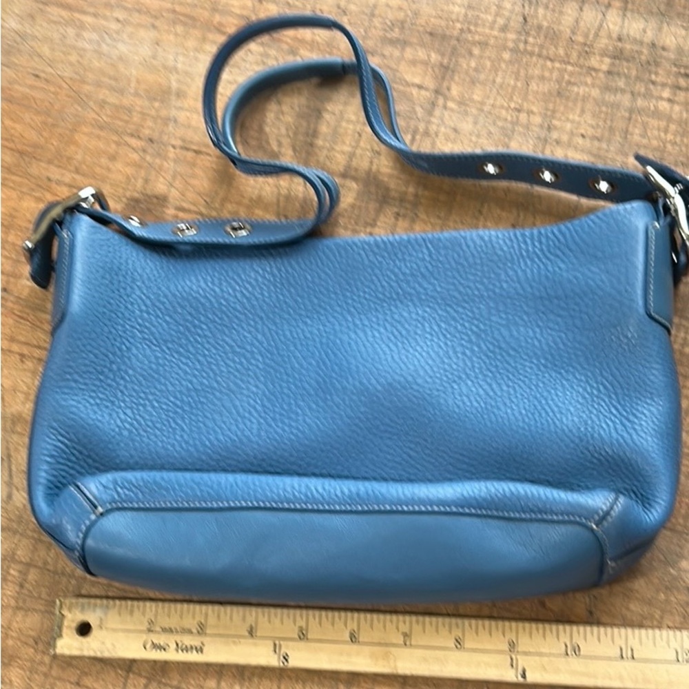 Coach EXCELLENT Cornflower Blue Pebble Leather Shoulder Bag - Picture 2 of 10